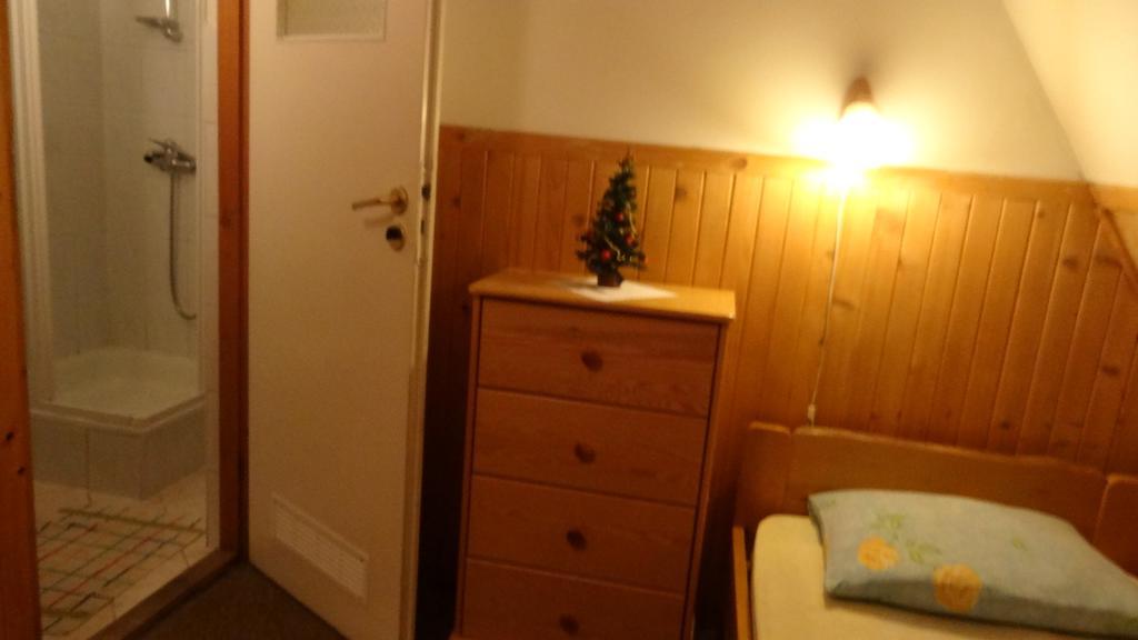 Camping Harenda Pokoje Goscinne I Domki Zakopane Room photo